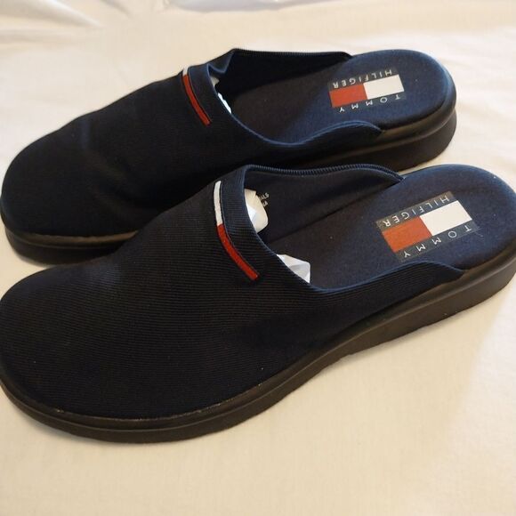 NWOT Tommy Hilfiger ñavy blus mules/clogs. Size 9. Women's. - Picture 1 of 12